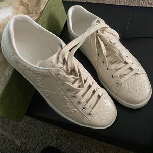 Brand New Gucci Sneakers